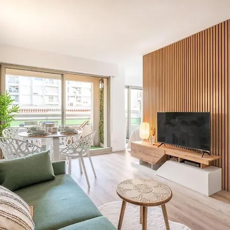 Апартаменты Superbe T1 Bis - A 20m De La - Refait A Neuf Сен-Рафаэль