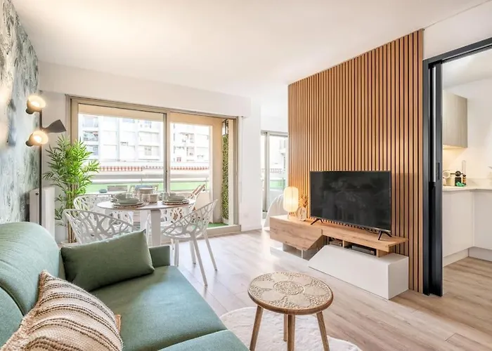 Апартаменты Superbe T1 Bis - A 20m De La - Refait A Neuf Сен-Рафаэль