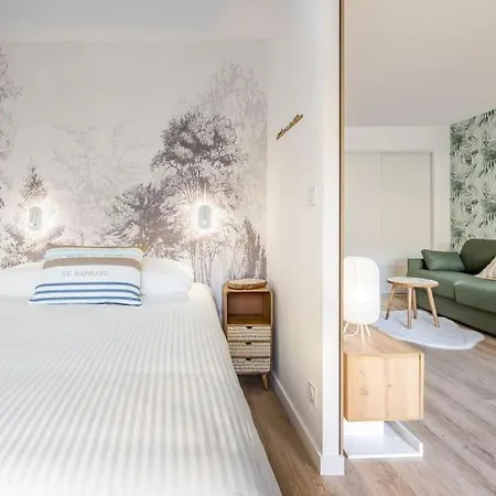 Superbe T1 Bis - A 20m De La - Refait A Neuf Appartement
