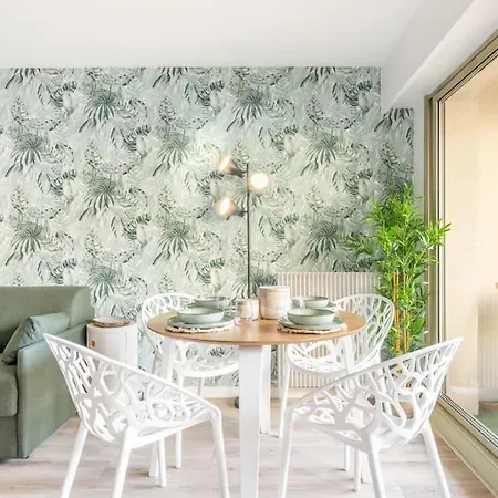 Apartman Superbe T1 Bis - A 20m De La - Refait A Neuf *